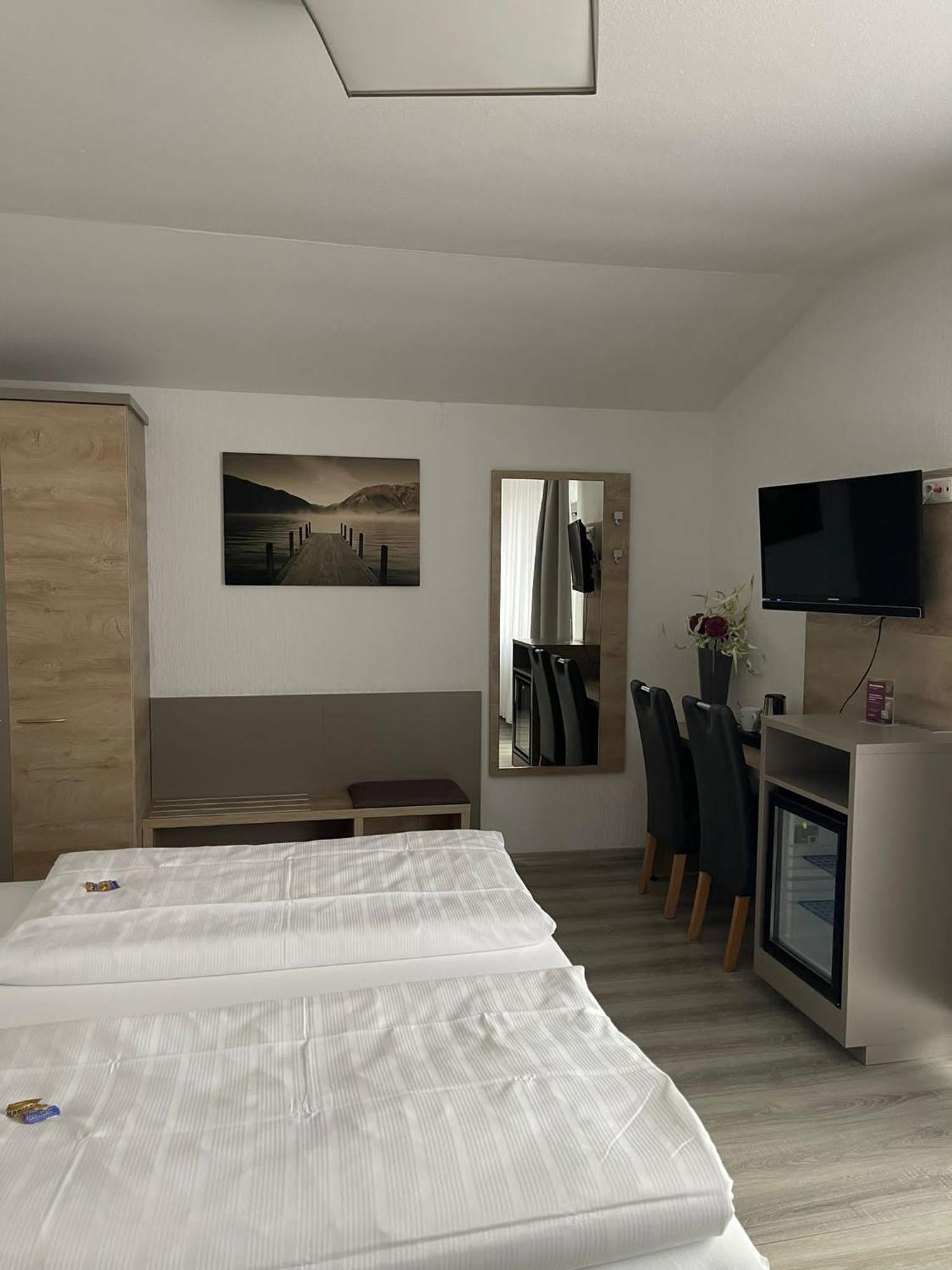 Hotel Traumblick Кохем Екстериор снимка