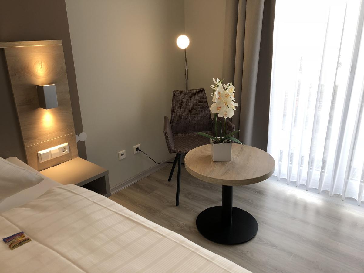 Hotel Traumblick Кохем Екстериор снимка